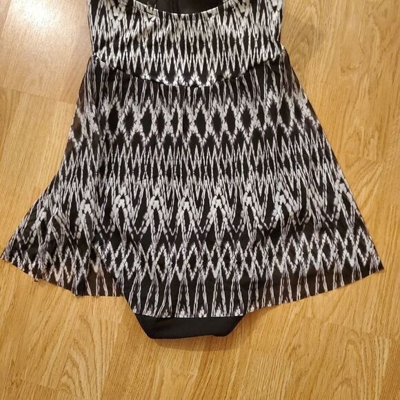 NEW Profile by Gottex Shibori Flyaway One Piece - Picture 11 of 14